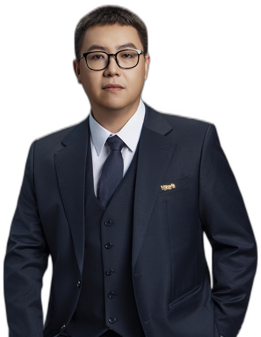 Hoa-Binh Nguyen, Chief of Marketing & Growth